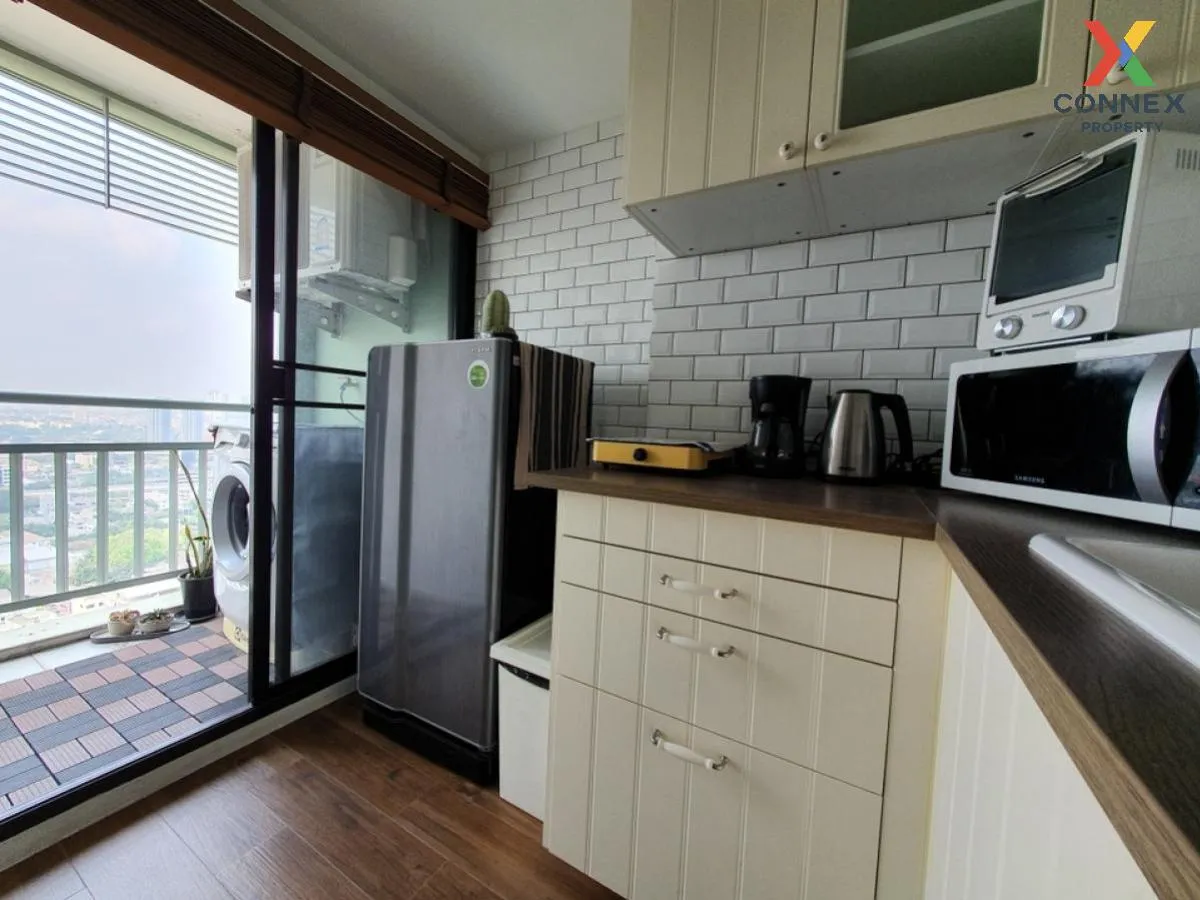 For Rent Condo , Lumpini Place Phahol - Saphankhwai , BTS-Saphan  2