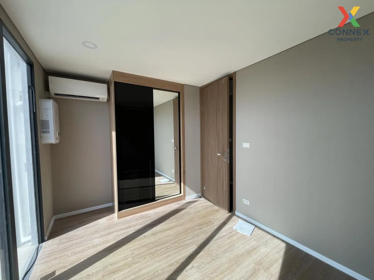 ขายคอนโด  ไซมิส พระราม 9 (แลนด์มาร์ค @MRTA Station) ดูเพล็กซ์ วิว ขายคอนโด  ไซมิส พระราม 9 (แลนด์มาร์ค @MRTA Station) ดูเพล็กซ์ วิว 4