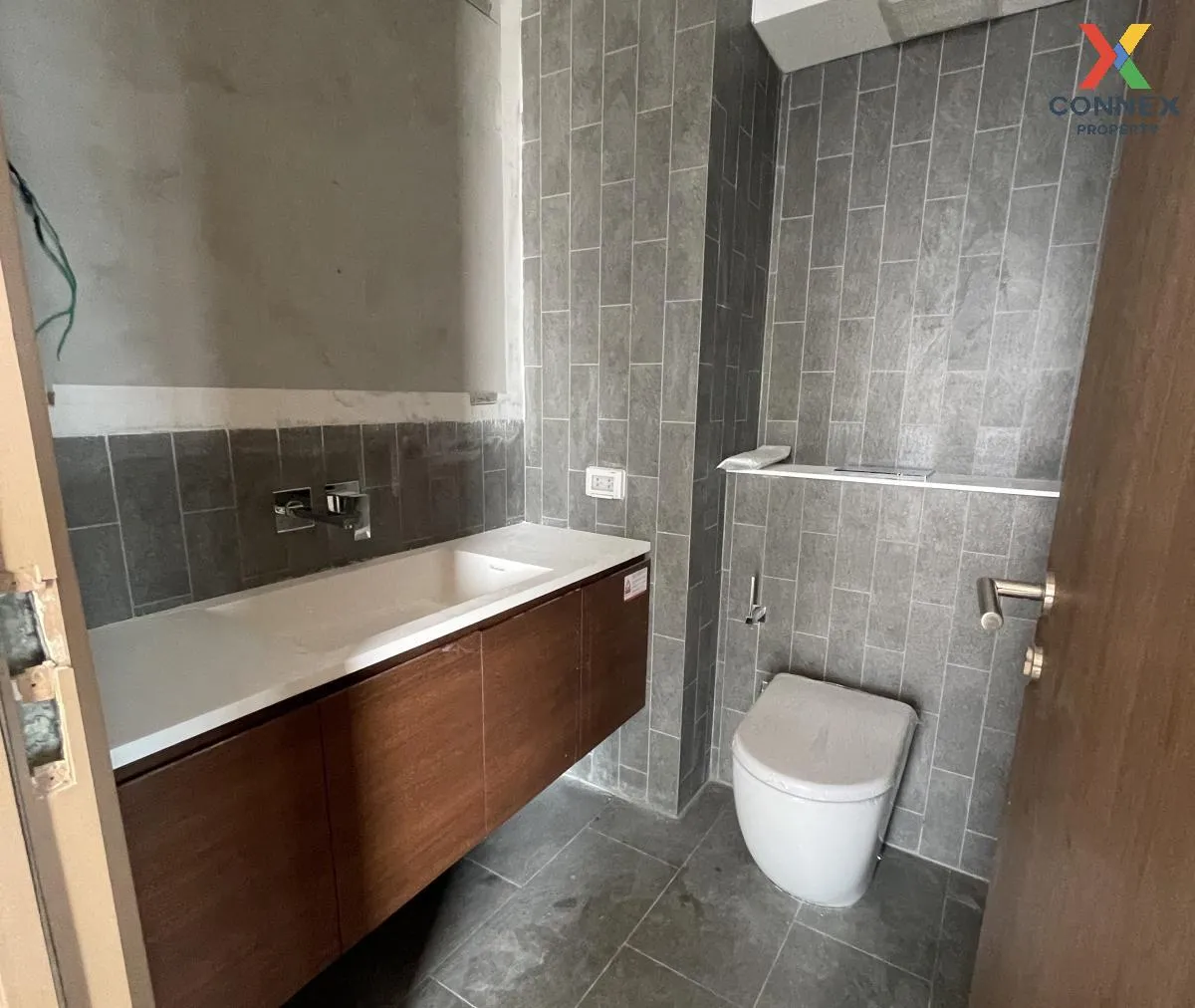 ขายคอนโด  ไซมิส พระราม 9 (แลนด์มาร์ค @MRTA Station) ดูเพล็กซ์ วิว ขายคอนโด  ไซมิส พระราม 9 (แลนด์มาร์ค @MRTA Station) ดูเพล็กซ์ วิว