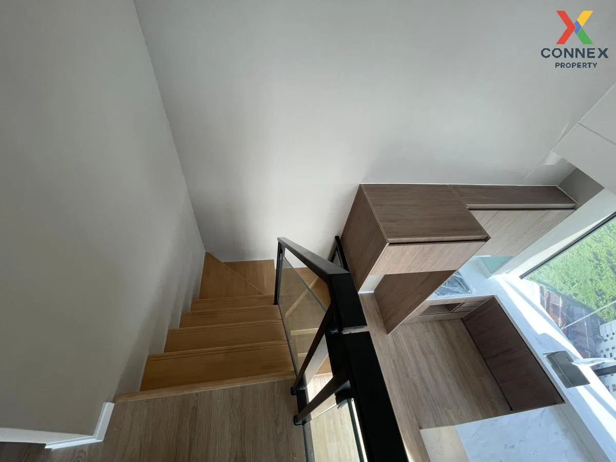 ขายคอนโด  ไซมิส พระราม 9 (แลนด์มาร์ค @MRTA Station) ดูเพล็กซ์ วิว ขายคอนโด  ไซมิส พระราม 9 (แลนด์มาร์ค @MRTA Station) ดูเพล็กซ์ วิว