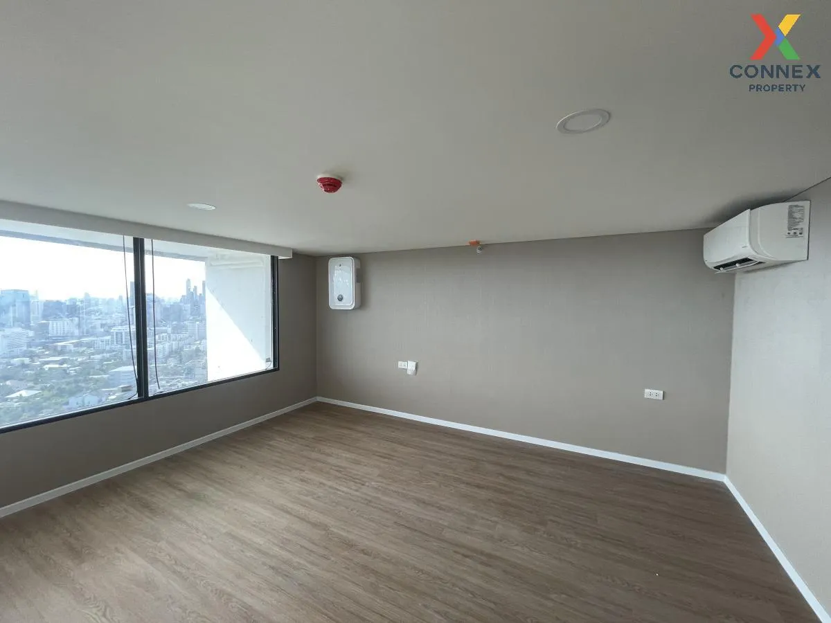 ขายคอนโด  ไซมิส พระราม 9 (แลนด์มาร์ค @MRTA Station) ดูเพล็กซ์ วิว ขายคอนโด  ไซมิส พระราม 9 (แลนด์มาร์ค @MRTA Station) ดูเพล็กซ์ วิว