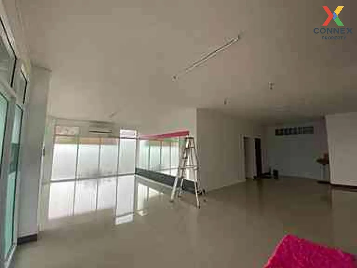 For Sale 3-storey commercial building, Ban Kham Hai Road , Khon K 3