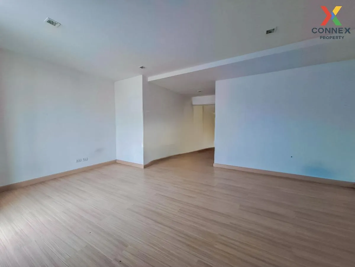 For Sale Townhouse/Townhome  , Pruksa Ville 65/2 Srisaman , Ban M