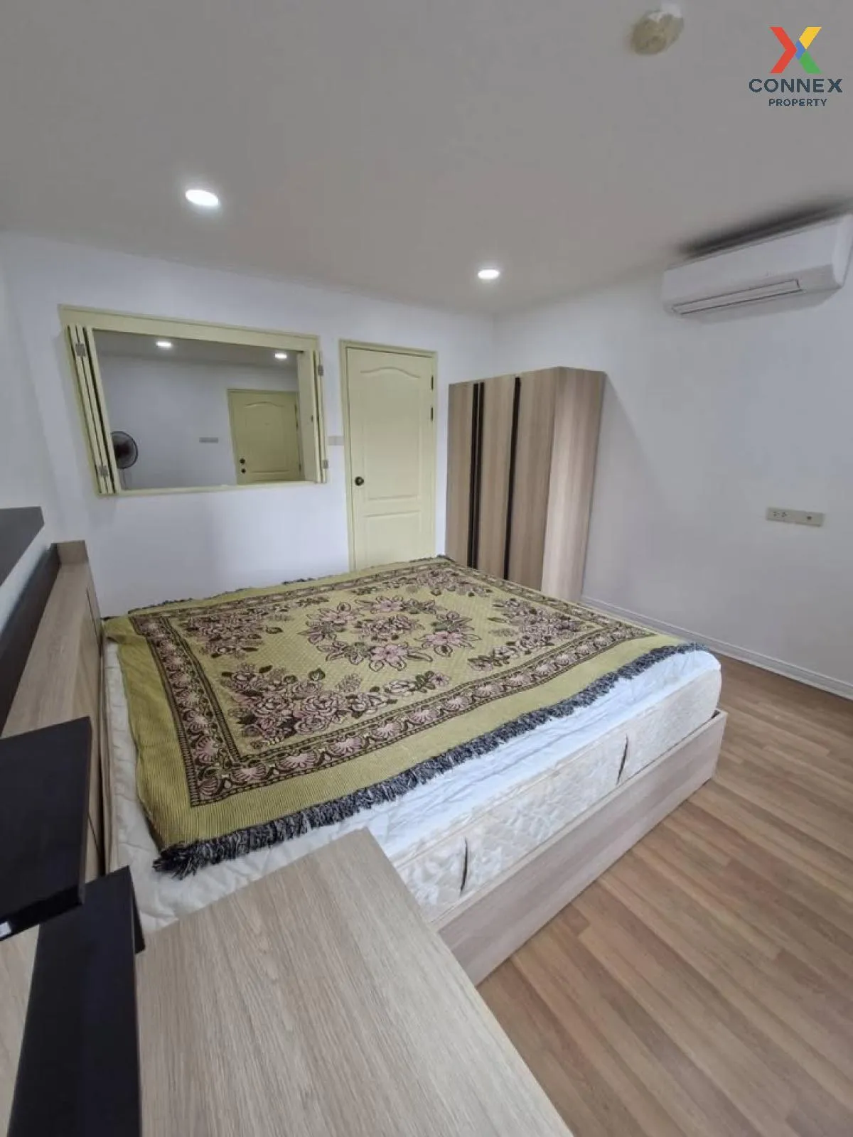 เช่าคอนโด  ลุมพินี เพลส นราธิวาสราชนครินทร์ BTS-ช่องนนทรี ทุ่งวัด 4