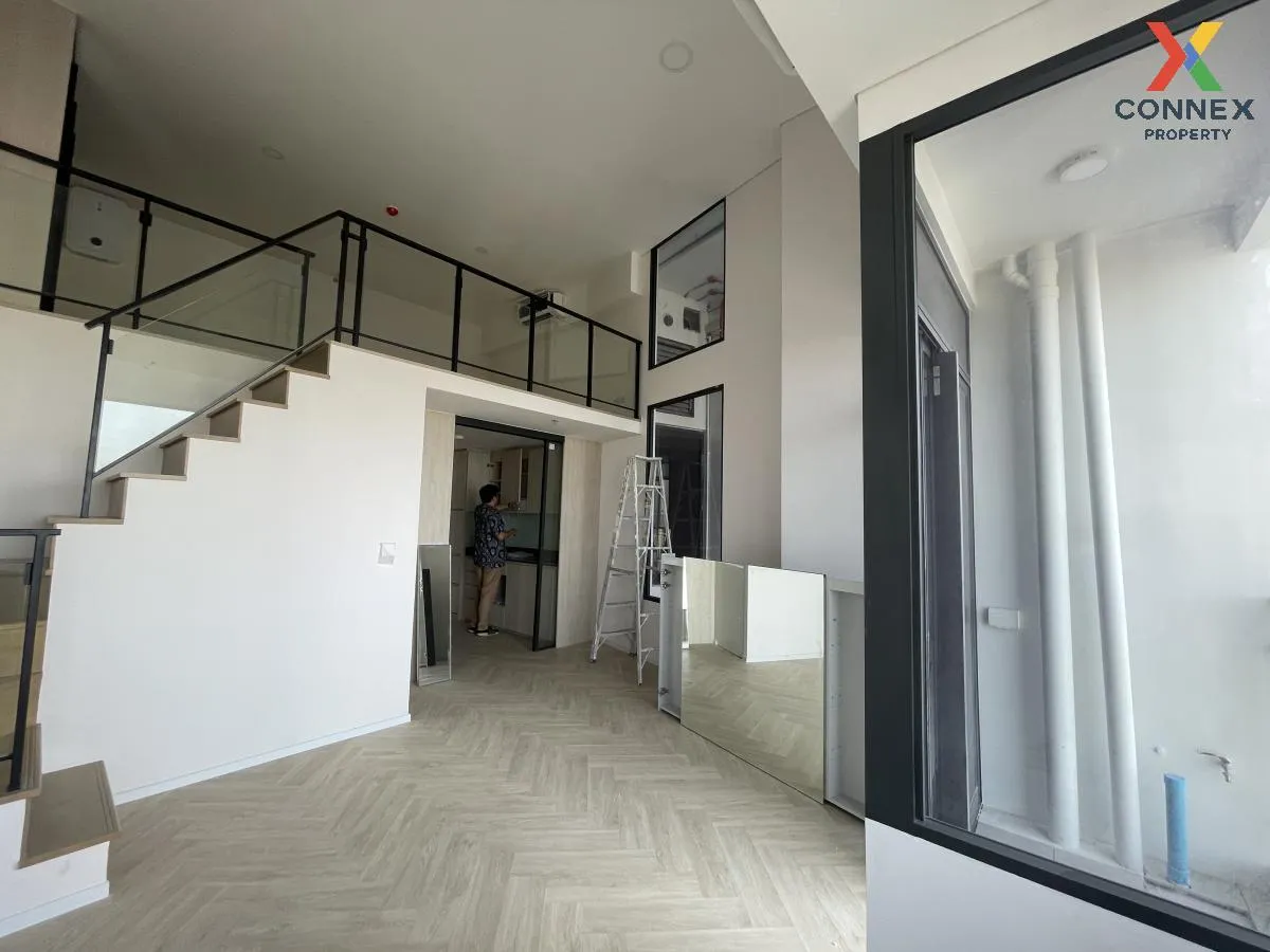 ขายคอนโด  ไซมิส พระราม 9 (แลนด์มาร์ค @MRTA Station) ดูเพล็กซ์ วิว ขายคอนโด  ไซมิส พระราม 9 (แลนด์มาร์ค @MRTA Station) ดูเพล็กซ์ วิว 4