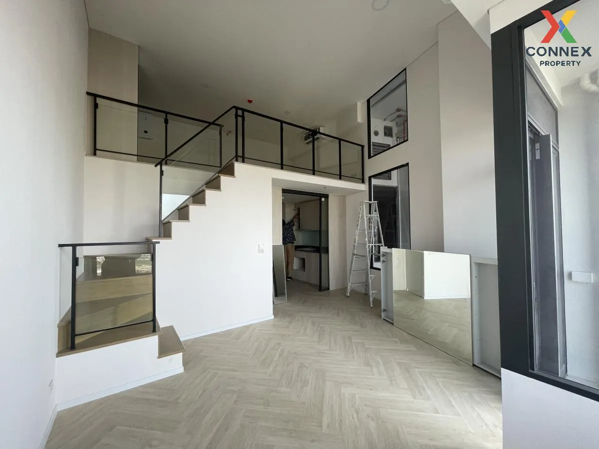 ขายคอนโด  ไซมิส พระราม 9 (แลนด์มาร์ค @MRTA Station) ดูเพล็กซ์ วิว ขายคอนโด  ไซมิส พระราม 9 (แลนด์มาร์ค @MRTA Station) ดูเพล็กซ์ วิว