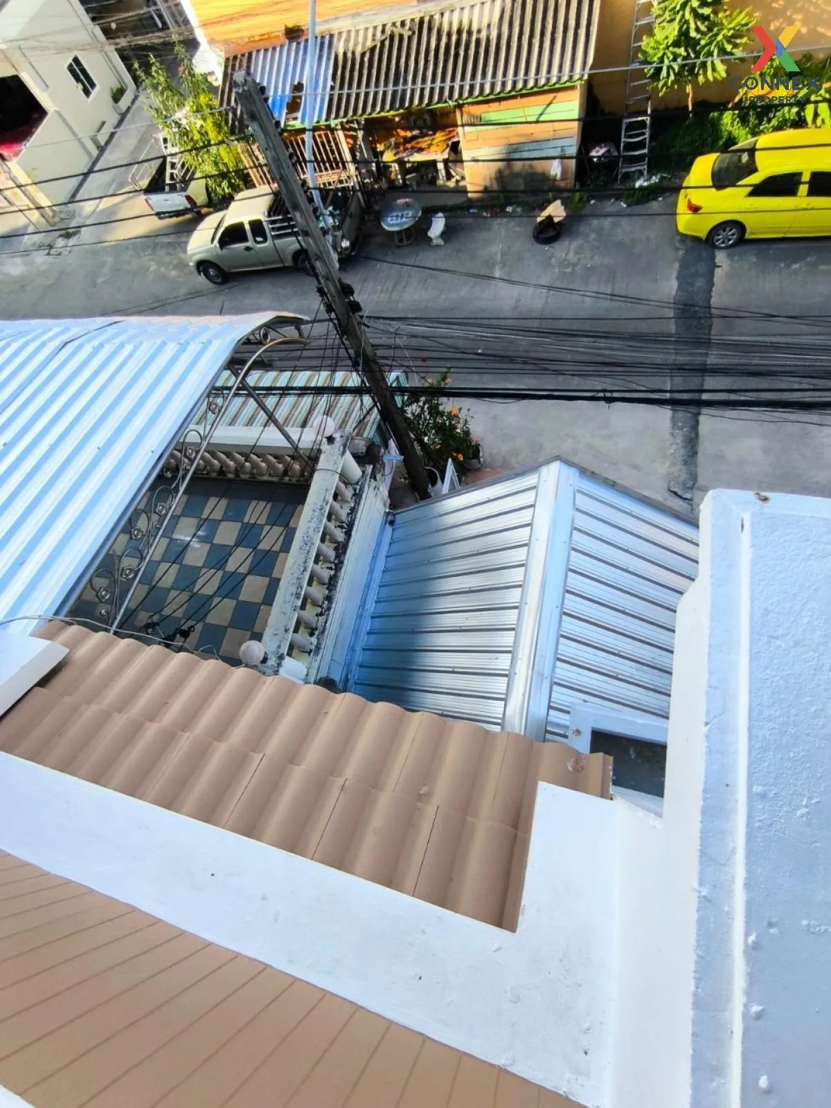 For Sale Townhouse/Townhome  , Uthong Place 2 , newly renovated , For Sale Townhouse/Townhome  , Uthong Place 2 , newly renovated ,