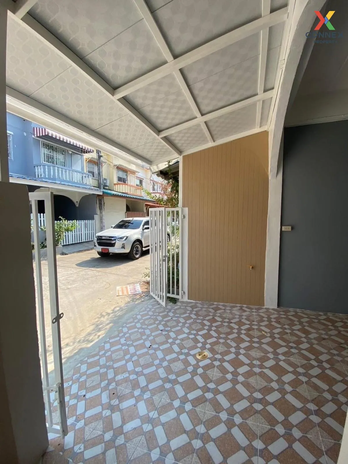 ขายทาวน์เฮ้าส์/ทาวน์โฮม  บ้านเจริญลาภ 5 รีโนเวทใหม่ ลำผักกูด ธัญบ