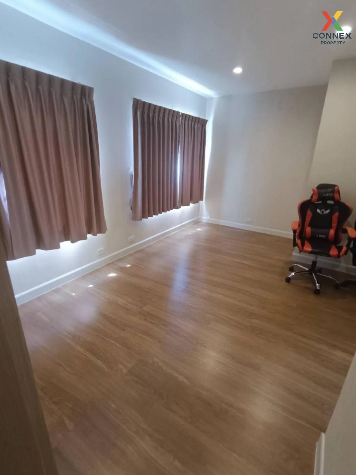 ขายทาวน์เฮ้าส์/ทาวน์โฮม  วี คอมพาวด์ ราชพฤกษ์-ปิ่นเกล้า มหาสวัสดิ