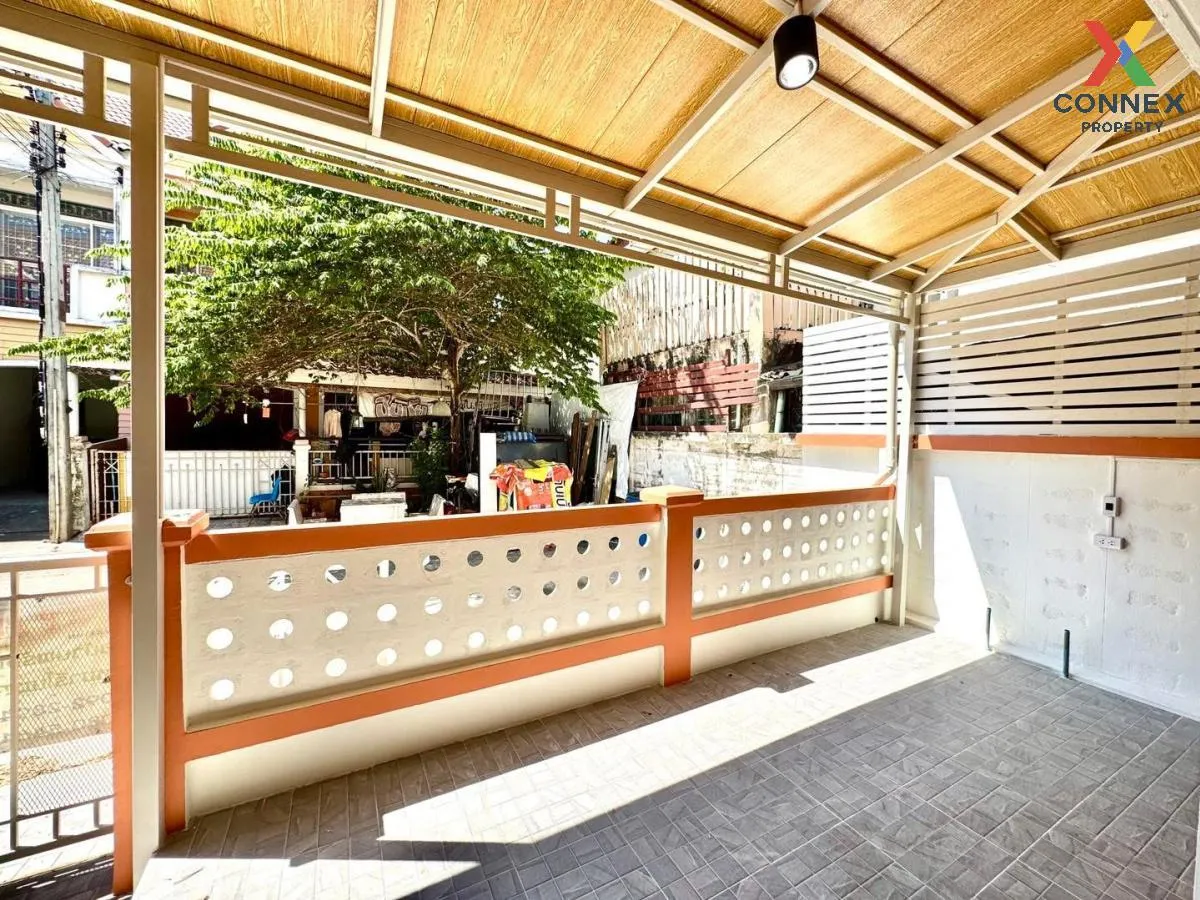 For Sale Townhouse/Townhome  , U Thong Place 5 , newly renovated 