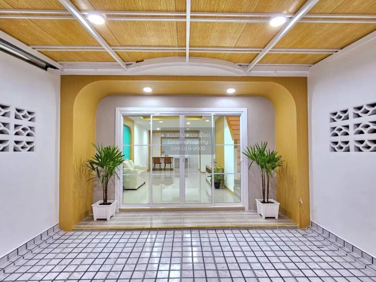 For Sale Townhouse/Townhome  , Baan Buathong 4 Baan Kluay-Sai Noi 3