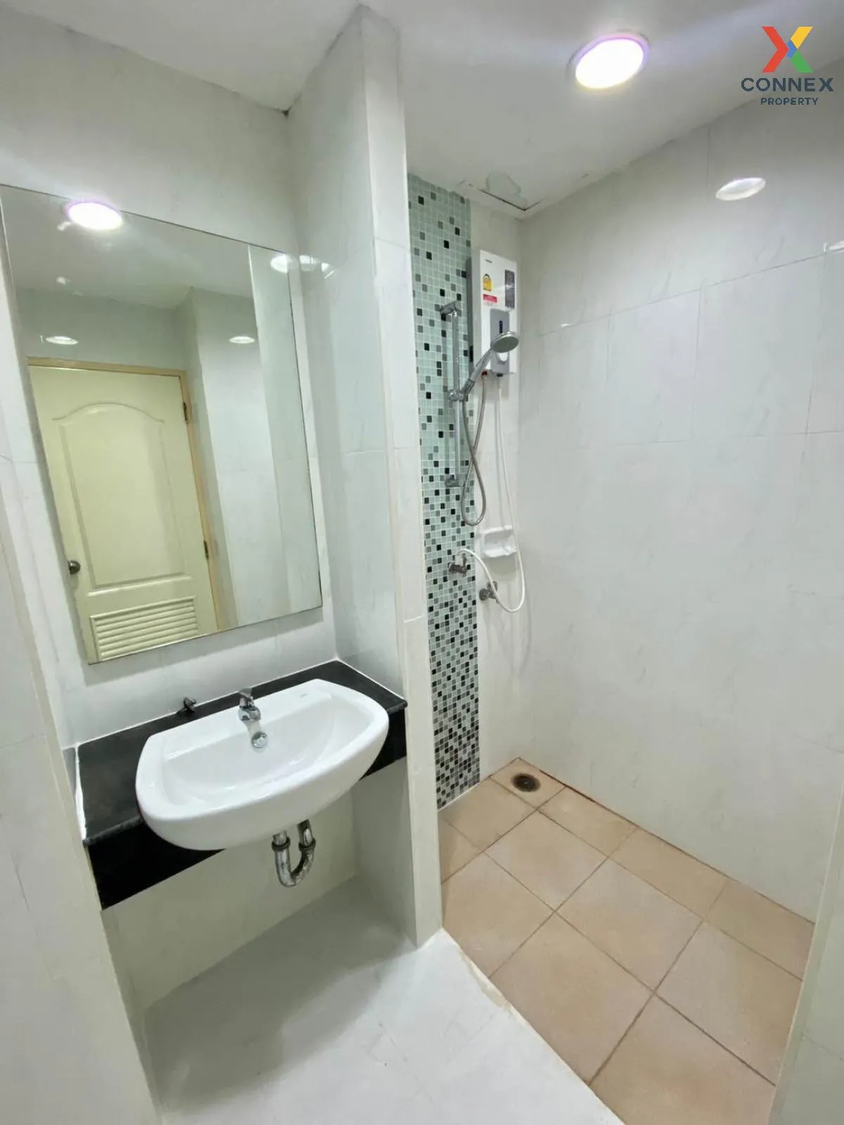 For Rent Condo , Metha place @ Ratchada , MRT-Huai Khwang , Sam S For Rent Condo , Metha place @ Ratchada , MRT-Huai Khwang , Sam S