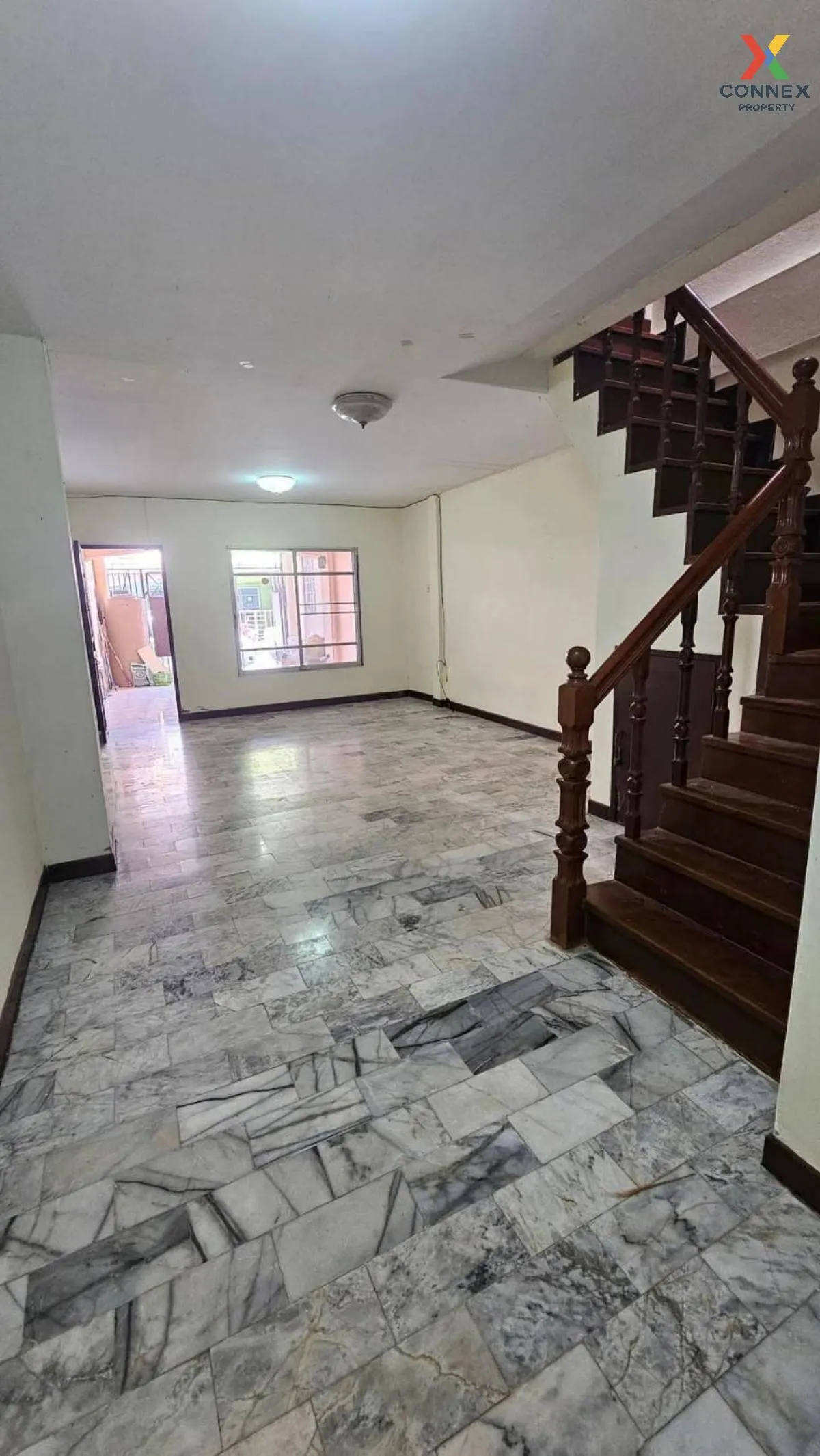 For Sale Townhouse/Townhome  , K.C. Ramindra 1 , Sam Wa Tawan Tok For Sale Townhouse/Townhome  , K.C. Ramindra 1 , Sam Wa Tawan Tok 4