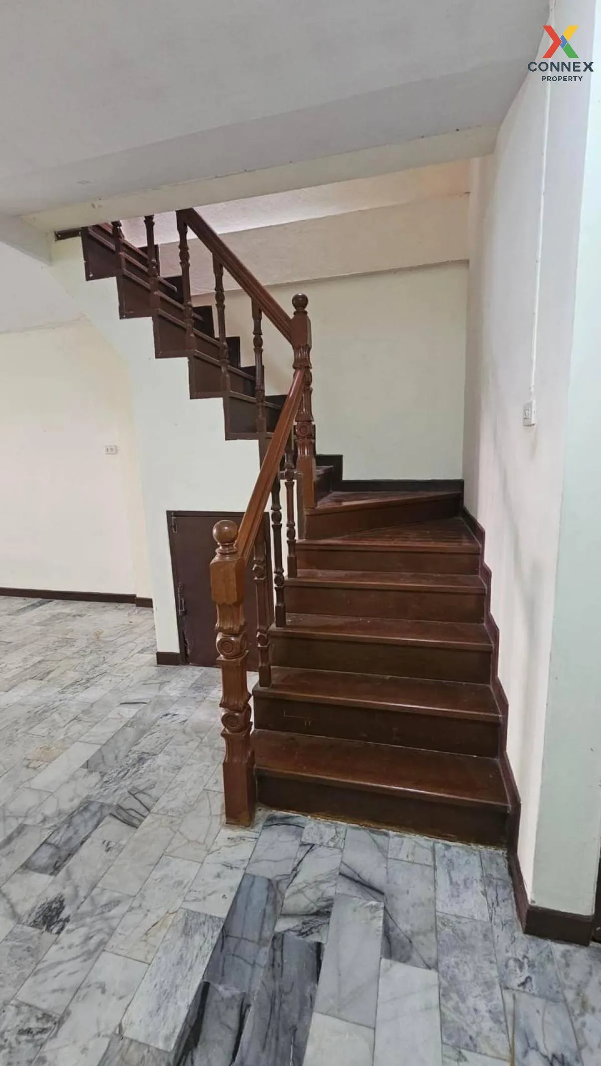 For Sale Townhouse/Townhome  , K.C. Ramindra 1 , Sam Wa Tawan Tok For Sale Townhouse/Townhome  , K.C. Ramindra 1 , Sam Wa Tawan Tok