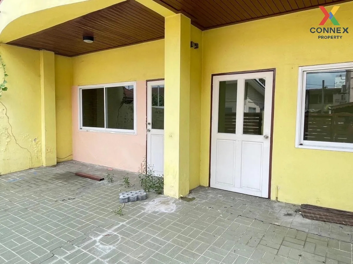 ขายทาวน์เฮ้าส์ 3 ชั้น ซอยลาดปลาเค้า 51 จรเข้บัว เขต ลาดพร้าว กรุง