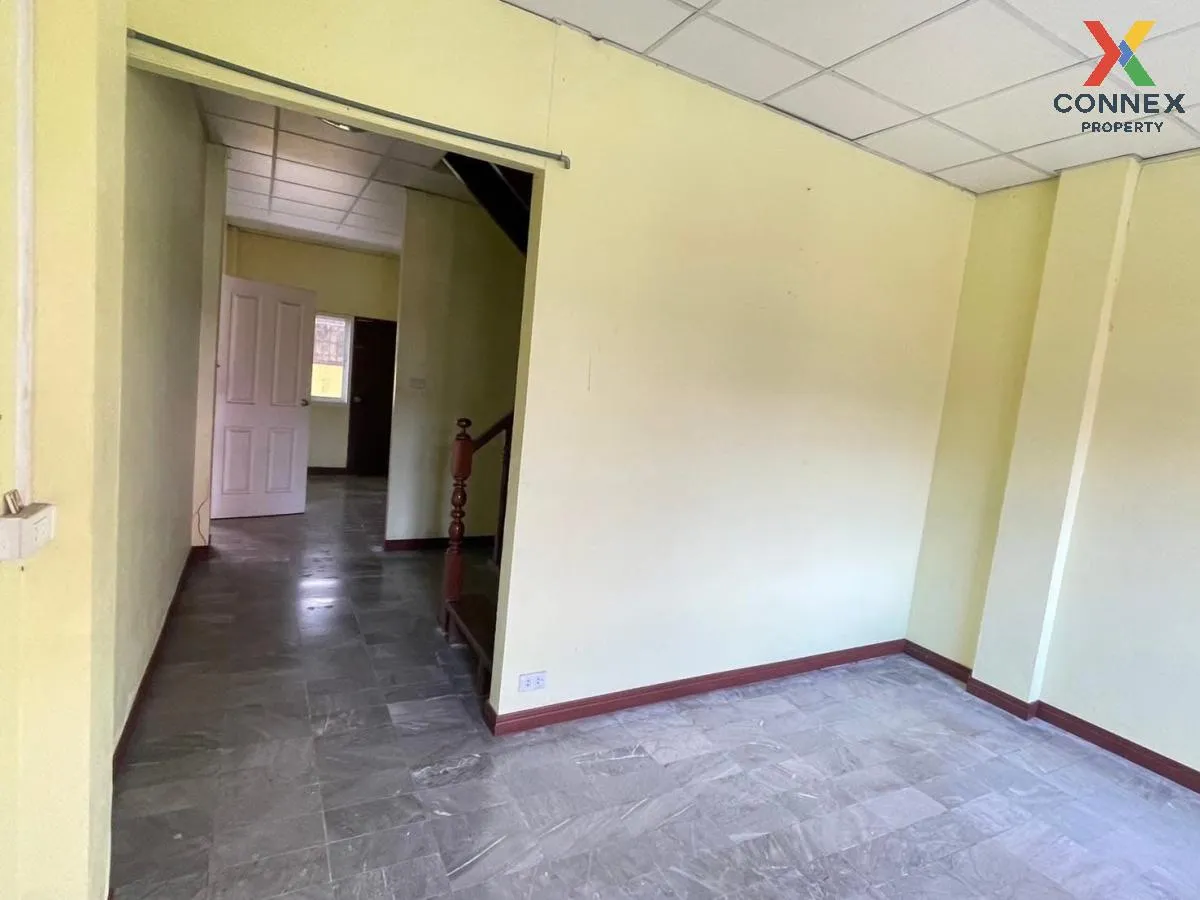 ขายทาวน์เฮ้าส์ 3 ชั้น ซอยลาดปลาเค้า 51 จรเข้บัว เขต ลาดพร้าว กรุง