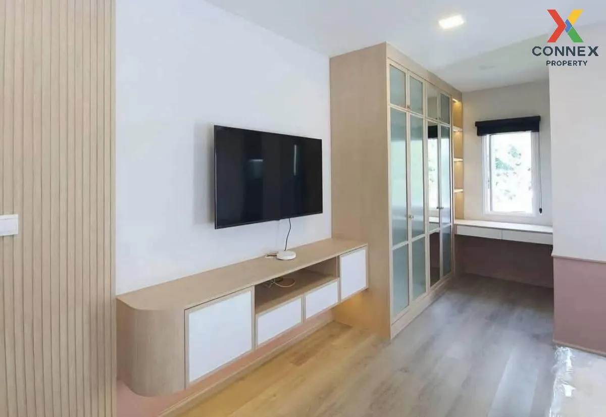 เช่าบ้าน  อัญญา บางนา-รามคำแหง 2 ห้องมุม ดอกไม้ เขต ประเวศ กรุงเท