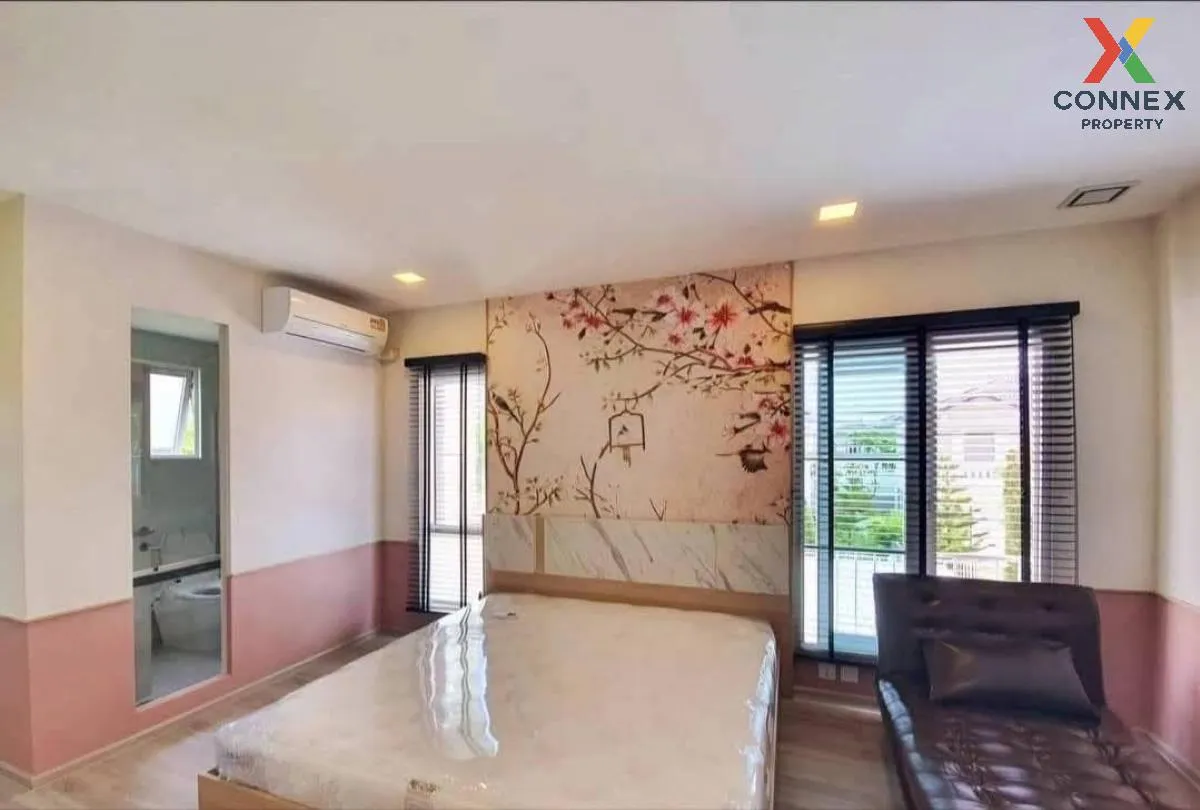 เช่าบ้าน  อัญญา บางนา-รามคำแหง 2 ห้องมุม ดอกไม้ เขต ประเวศ กรุงเท