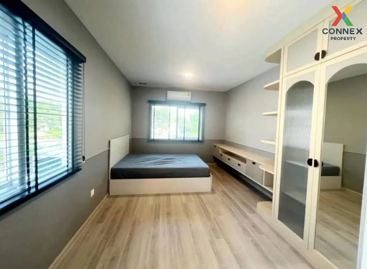 เช่าบ้าน  อัญญา บางนา-รามคำแหง 2 ห้องมุม ดอกไม้ เขต ประเวศ กรุงเท