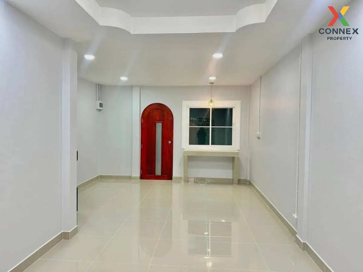 ขายทาวน์เฮ้าส์/ทาวน์โฮม  บัวทองธานี พาร์ค บางบัวทอง บางบัวทอง นนท