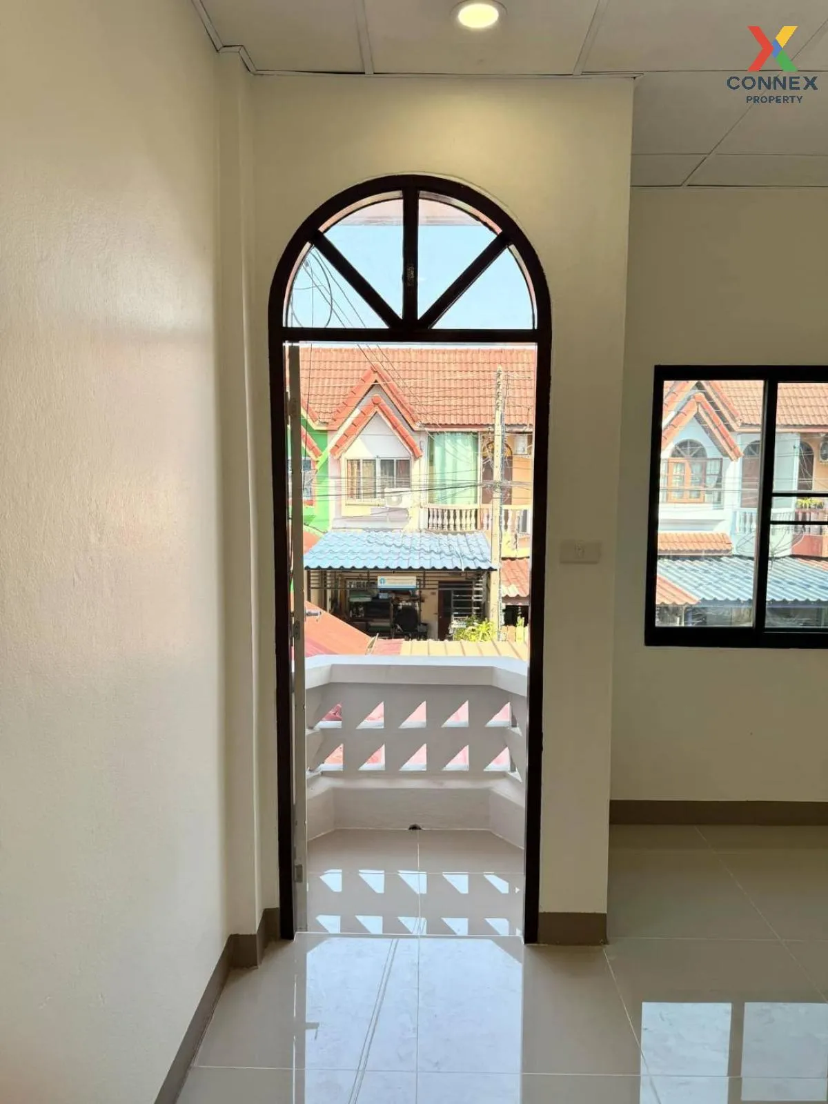 For Sale Townhouse/Townhome  , Phetkasem Pailin , newly renovated For Sale Townhouse/Townhome  , Phetkasem Pailin , newly renovated