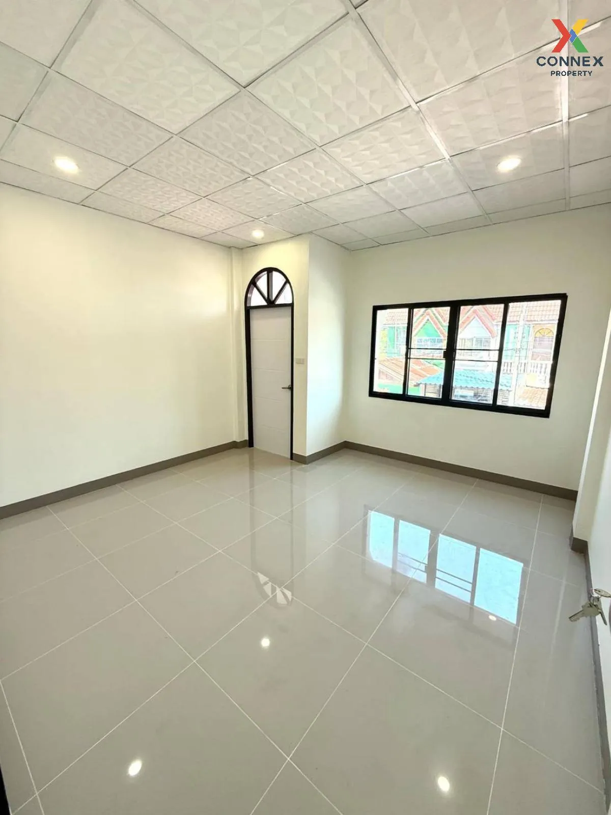 For Sale Townhouse/Townhome  , Phetkasem Pailin , newly renovated For Sale Townhouse/Townhome  , Phetkasem Pailin , newly renovated