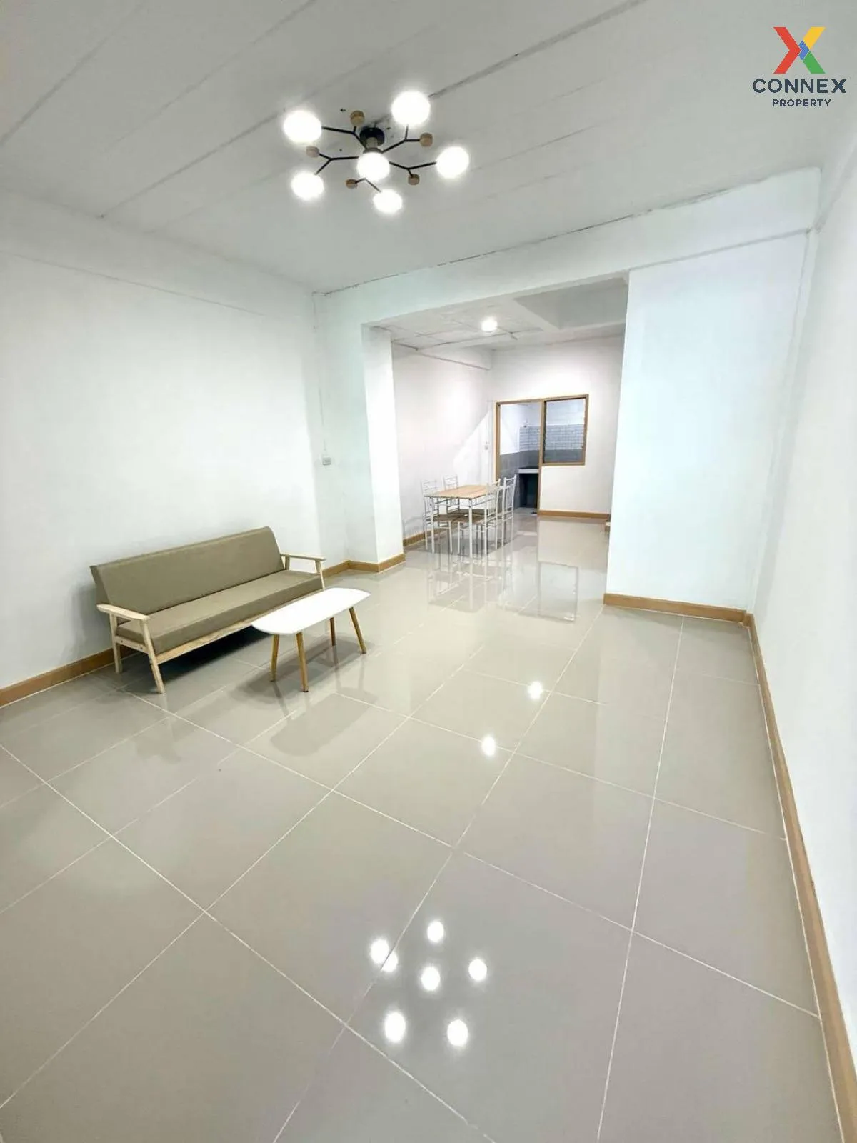 ขายทาวน์เฮ้าส์/ทาวน์โฮม  บ้านสวนเลขที่ 5 รีโนเวทใหม่ ท่าทราย เมือ 3