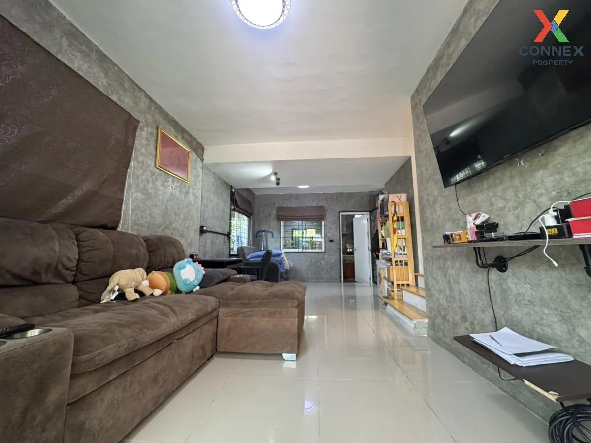 For Sale Townhouse/Townhome  , Pruksa Ville 87 Teparak , corner u For Sale Townhouse/Townhome  , Pruksa Ville 87 Teparak , corner u 4