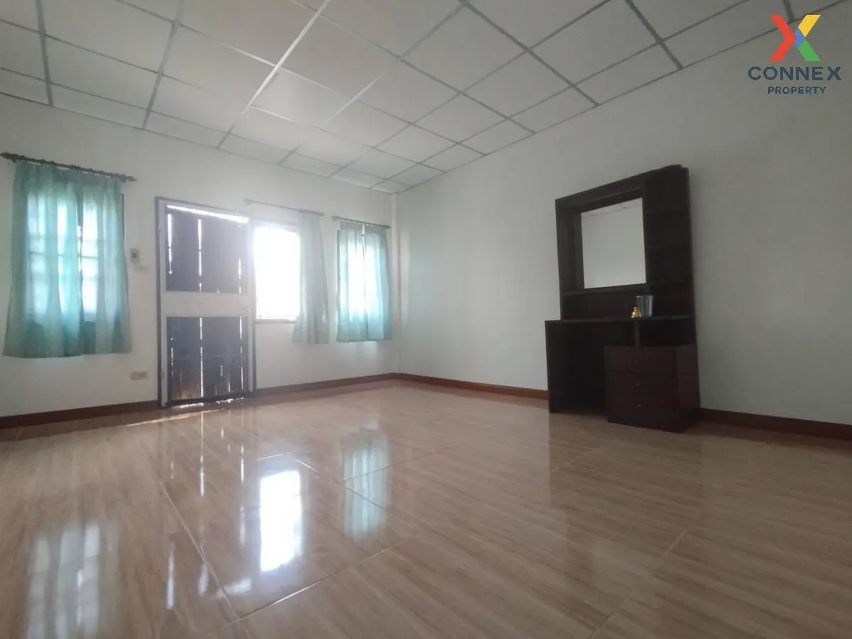 ขายทาวน์เฮ้าส์/ทาวน์โฮม  ทวีทอง 3 บางบ่อ รีโนเวทใหม่ บางเพรียง บา 4