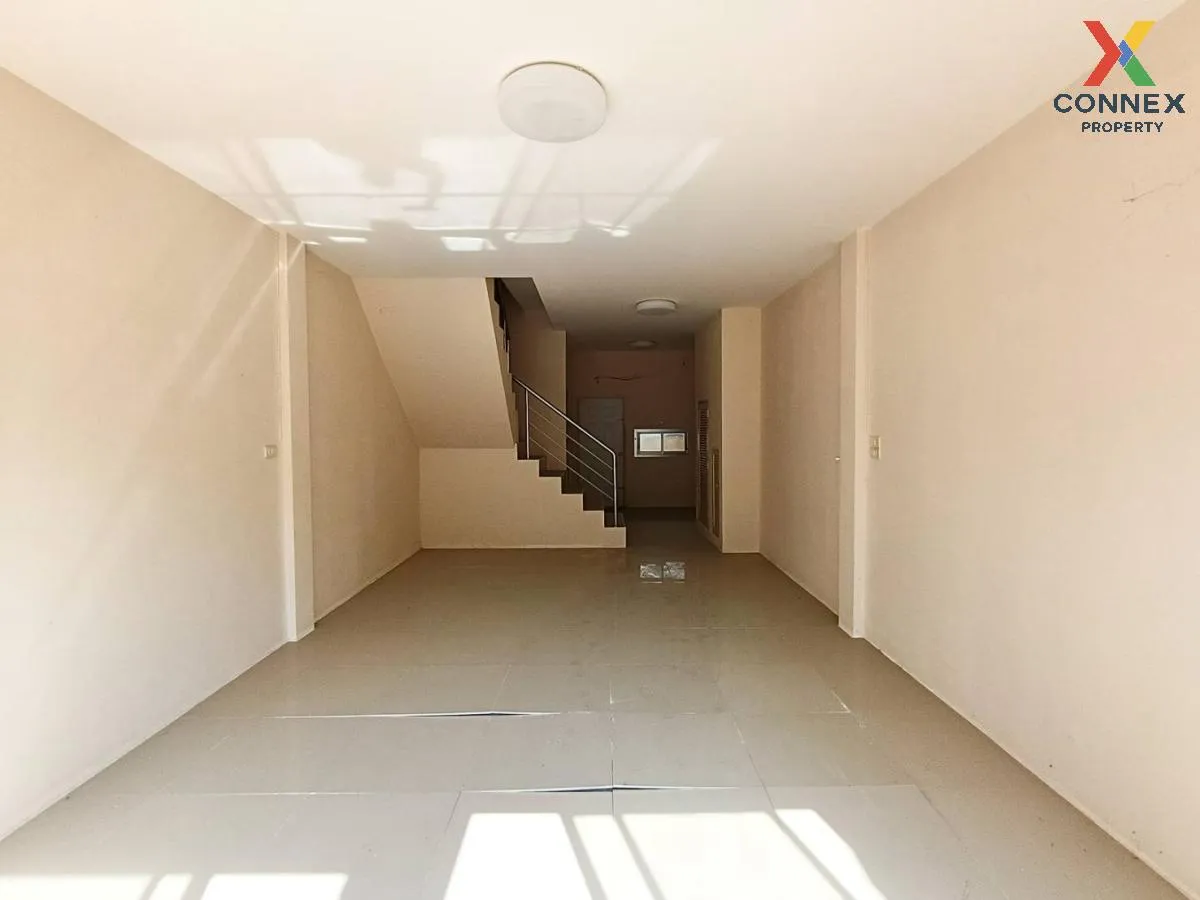 ขายทาวน์เฮ้าส์/ทาวน์โฮม  บ้านนารายา 5 มะขามเตี้ย เมืองสุราษฎร์ธาน ขายทาวน์เฮ้าส์/ทาวน์โฮม  บ้านนารายา 5 มะขามเตี้ย เมืองสุราษฎร์ธาน 3