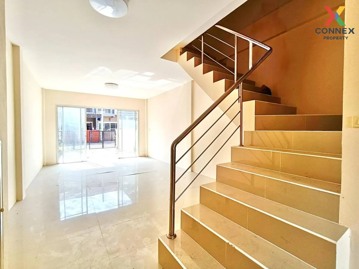 ขายทาวน์เฮ้าส์/ทาวน์โฮม  บ้านนารายา 5 มะขามเตี้ย เมืองสุราษฎร์ธาน ขายทาวน์เฮ้าส์/ทาวน์โฮม  บ้านนารายา 5 มะขามเตี้ย เมืองสุราษฎร์ธาน 4