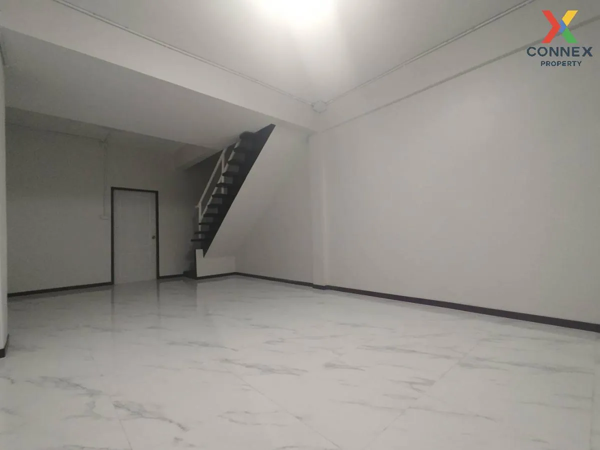 For Sale Townhouse/Townhome  , Yuli Pak Nam , Pak Nam , Mueang Sa 4