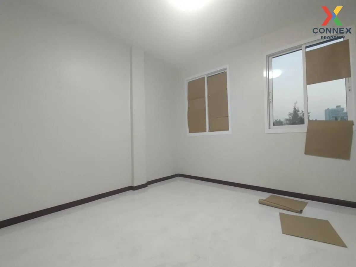 For Sale Townhouse/Townhome  , Yuli Pak Nam , Pak Nam , Mueang Sa