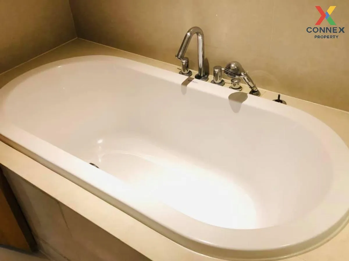 เช่าคอนโด  ดิ เอ็มโพริโอ เพลส ดูเพล็กซ์ BTS-พร้อมพงษ์ คลองเตย เขต