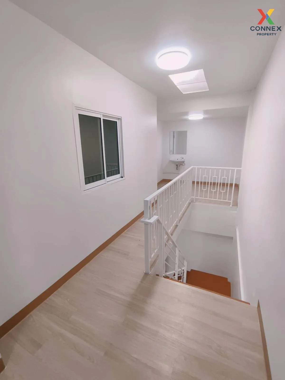 For Sale Townhouse/Townhome  , Kusonsong Samakkhi , newly renovat For Sale Townhouse/Townhome  , Kusonsong Samakkhi , newly renovat 4