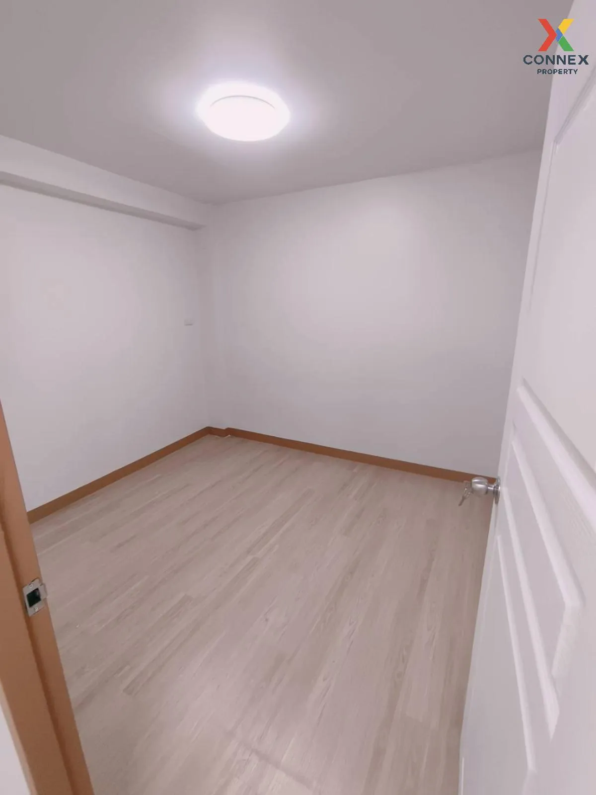 For Sale Townhouse/Townhome  , Kusonsong Samakkhi , newly renovat For Sale Townhouse/Townhome  , Kusonsong Samakkhi , newly renovat