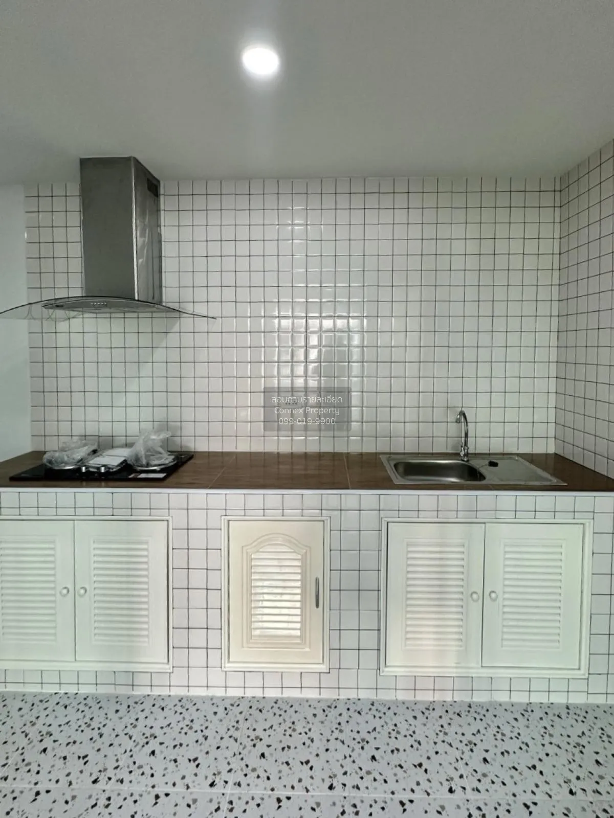 ขายทาวน์เฮ้าส์/ทาวน์โฮม  เดอะ คอนเนค 22 รามอินทรา-มีนบุรี มีนบุรี