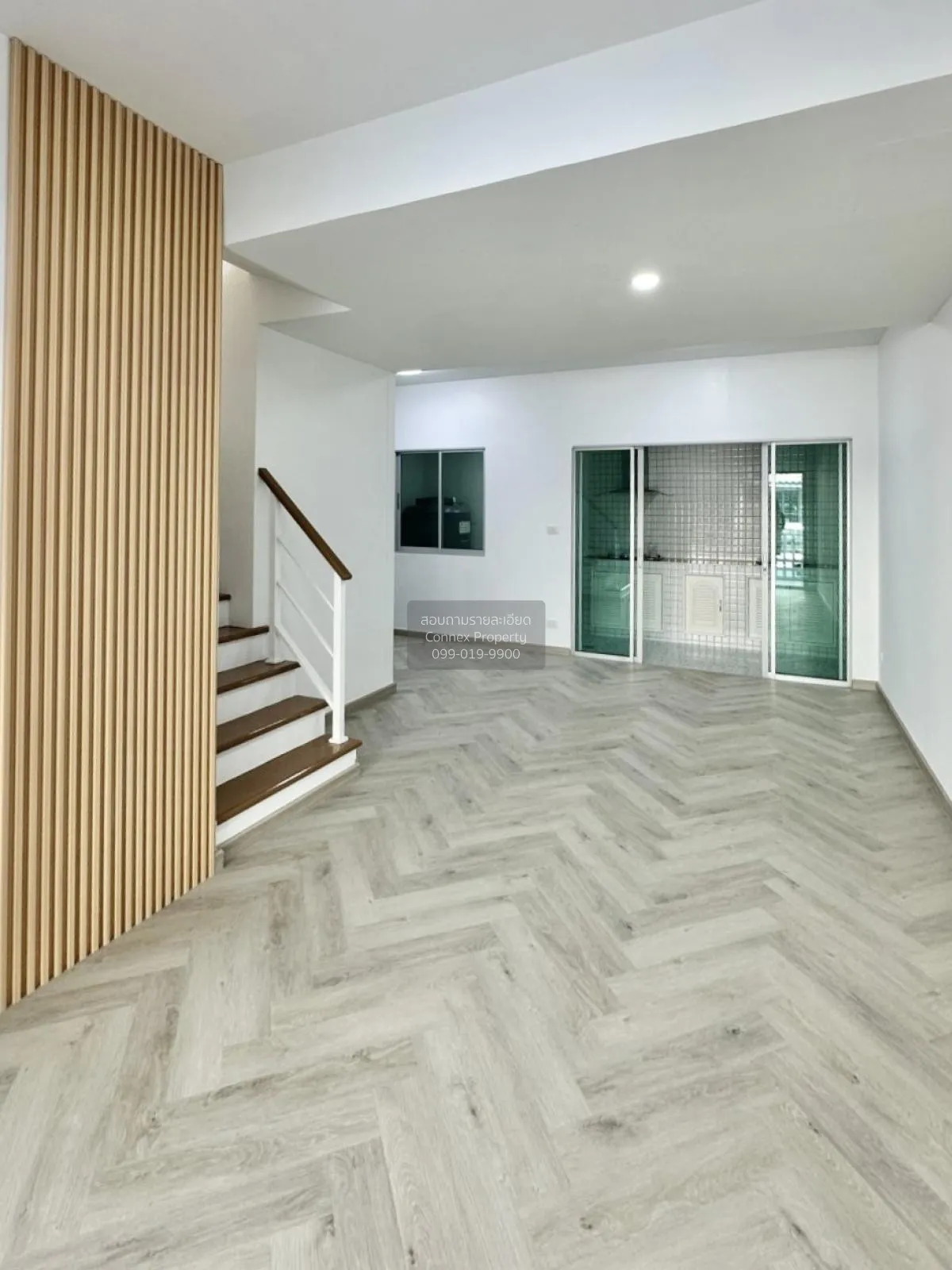 ขายทาวน์เฮ้าส์/ทาวน์โฮม  เดอะ คอนเนค 22 รามอินทรา-มีนบุรี มีนบุรี