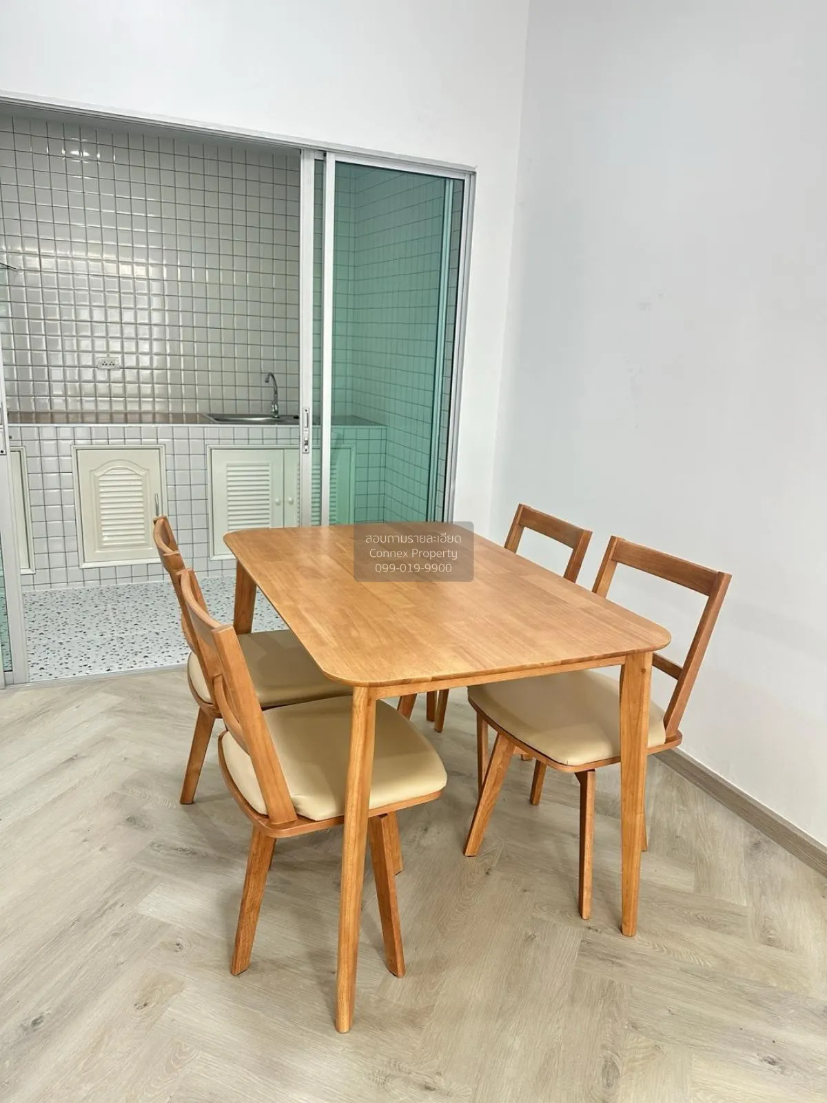 ขายทาวน์เฮ้าส์/ทาวน์โฮม  เดอะ คอนเนค 22 รามอินทรา-มีนบุรี มีนบุรี