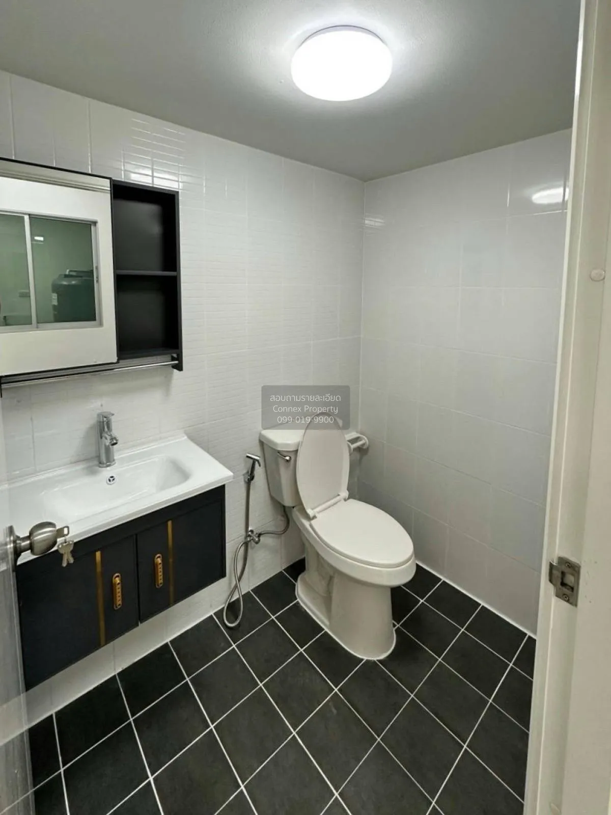 ขายทาวน์เฮ้าส์/ทาวน์โฮม  เดอะ คอนเนค 22 รามอินทรา-มีนบุรี มีนบุรี