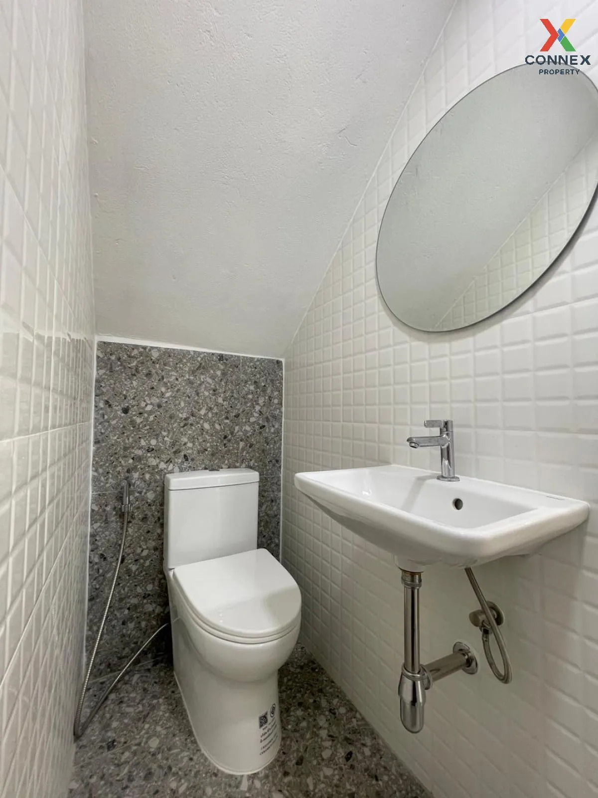 ขายทาวน์โฮม 3 ชั้น ติวานนท์ 43 ชั้นสูง รีโนเวทใหม่ ท่าทราย เมืองน