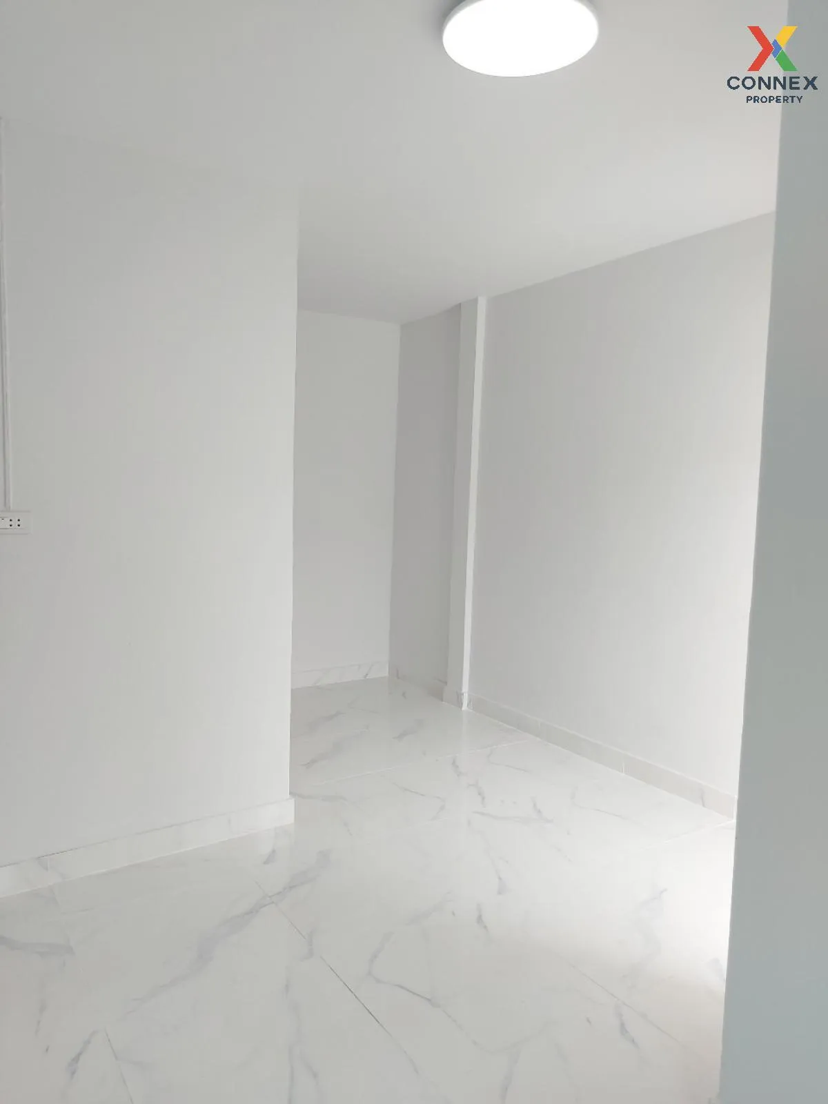 For Sale Townhouse/Townhome  , Baan Chat Narong Villa 3 , newly r