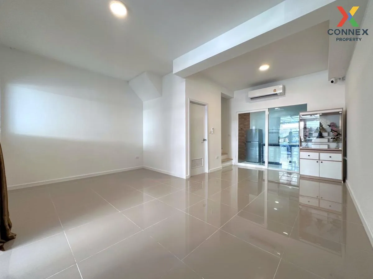 For Sale Townhouse/Townhome  , Gusto Petchkasem-Taweewattana , Th 2