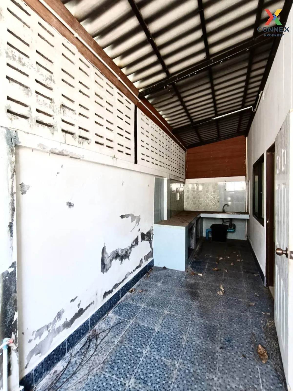 ขายบ้าน  บ้านเบญจพล 3 ห้องมุม หน้ากว้าง วัดประดู่ เมืองสุราษฎร์ธา ขายบ้าน  บ้านเบญจพล 3 ห้องมุม หน้ากว้าง วัดประดู่ เมืองสุราษฎร์ธา