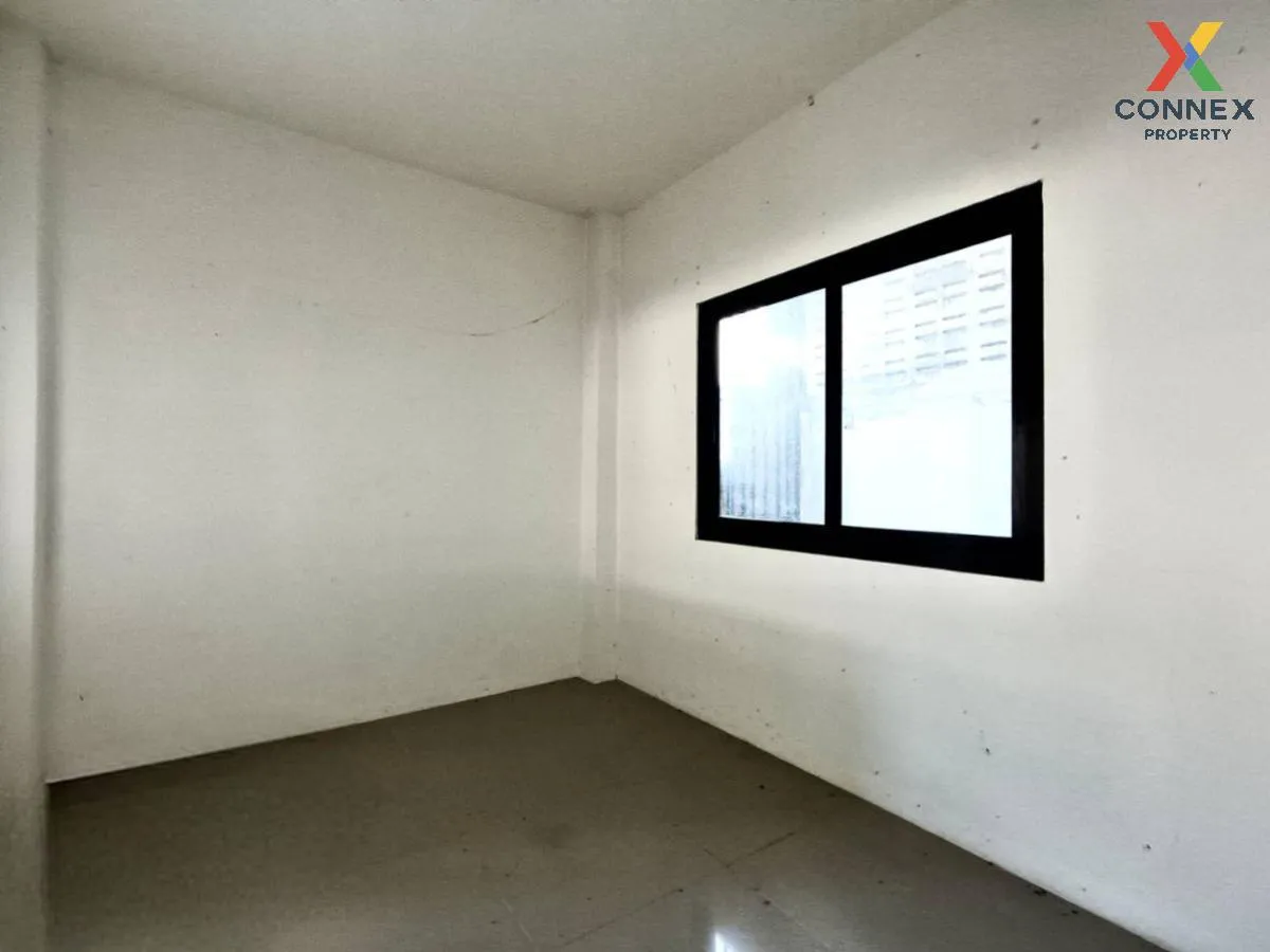 ขายบ้าน  บ้านเบญจพล 3 ห้องมุม หน้ากว้าง วัดประดู่ เมืองสุราษฎร์ธา ขายบ้าน  บ้านเบญจพล 3 ห้องมุม หน้ากว้าง วัดประดู่ เมืองสุราษฎร์ธา