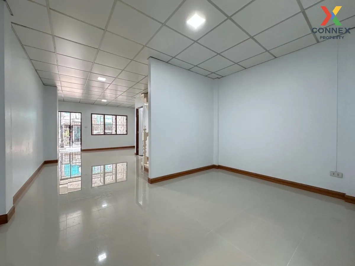 For Sale Townhouse/Townhome  , Baan Pongsirichai 4 Phetkasem 81 , For Sale Townhouse/Townhome  , Baan Pongsirichai 4 Phetkasem 81 ,