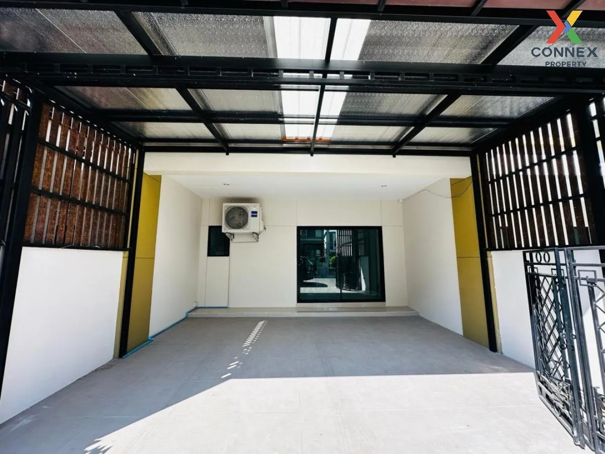 For Sale Townhouse/Townhome  , NEW YORK Rangsit - Klong 4 , newly 2