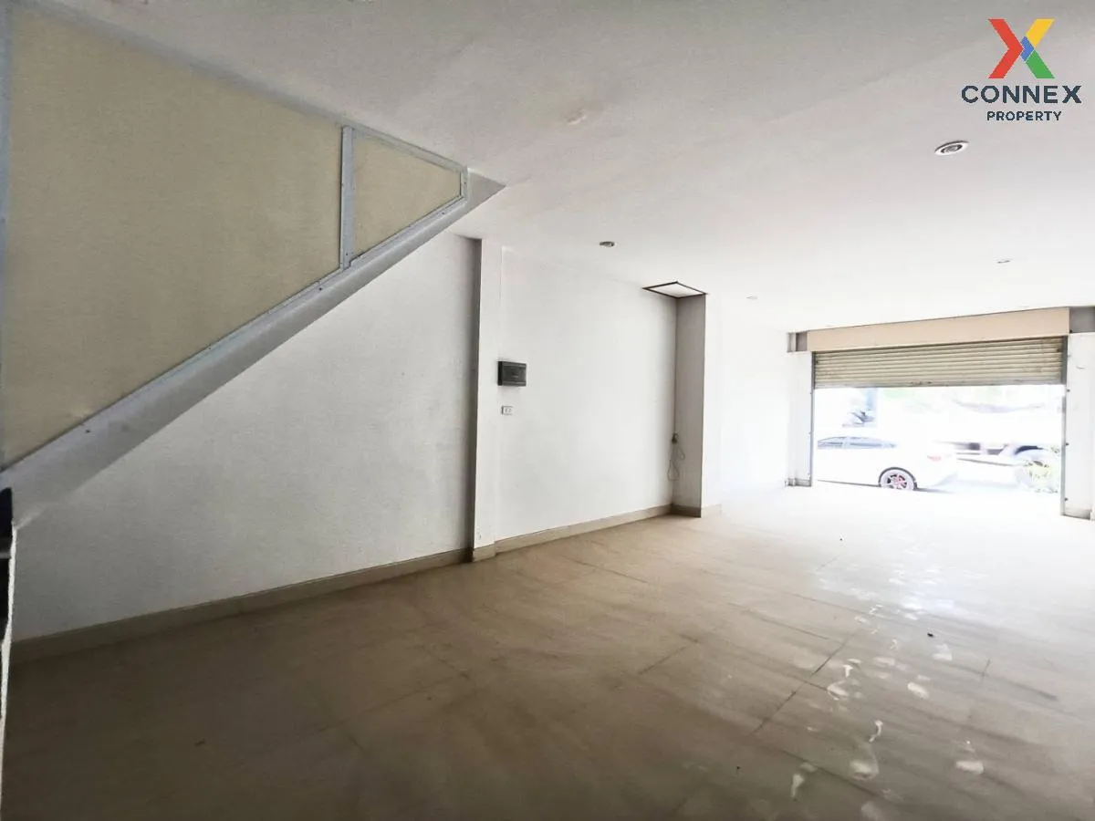 ขายอาคารพาณิชย์ ซีทาวน์โมเดร์นเพลส ห้องมุม หน้ากว้าง วัดประดู่ เม ขายอาคารพาณิชย์ ซีทาวน์โมเดร์นเพลส ห้องมุม หน้ากว้าง วัดประดู่ เม