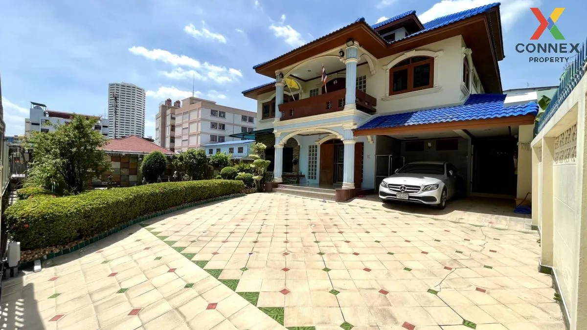 For Rent 3-storey detached house, Soi Bangna-Trad. , Bang Na Nuea 4