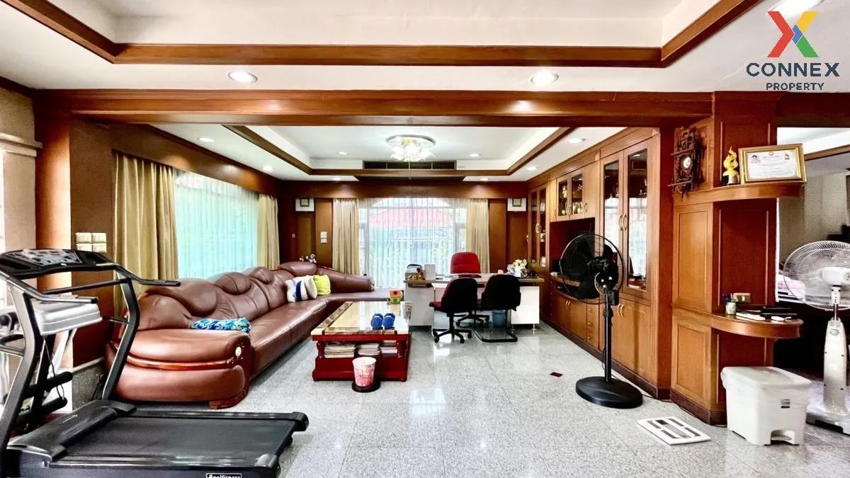 For Rent 3-storey detached house, Soi Bangna-Trad. , Bang Na Nuea